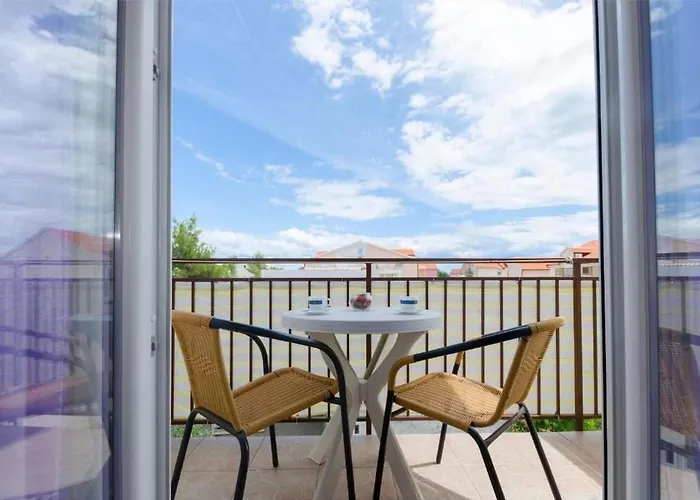 Anastazija Apartment *